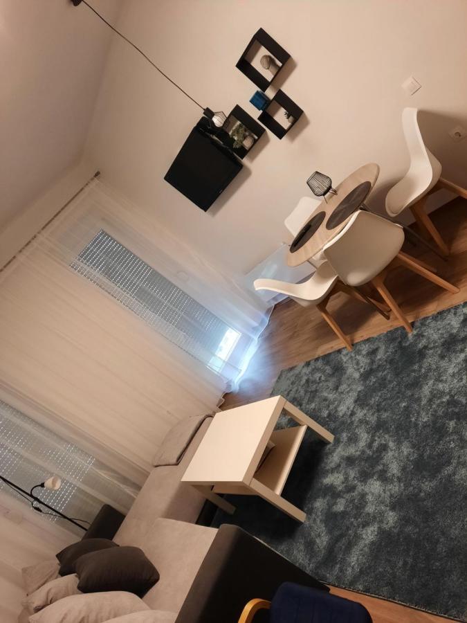 Apartmán Lezser *